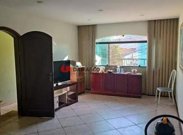 Casa · 157m² · 2 Quartos · 3 Vagas · Sobrado em Vila Eldizia