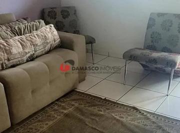 Casa · 320m² · 2 Quartos · 3 Vagas · Casa em Bopiranga