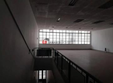 Comercial · 1200m² · Loja em Fundação