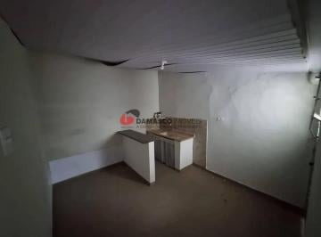 Casa · 12m² · 1 Quarto · 1 Vaga · Casa em São José