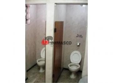 Comercial · 300m² · Loja em Fundação