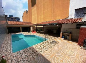 Casa · 286m² · 3 Quartos · 6 Vagas · Sobrado em Santa Maria