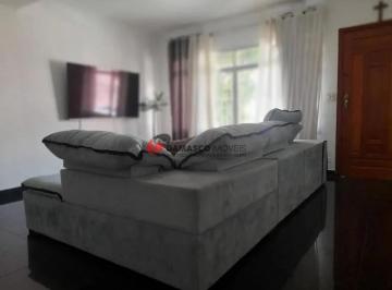 Casa · 152m² · 3 Quartos · 1 Vaga · Sobrado em Santa Maria