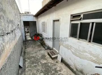 Casa · 239m² · 2 Quartos · 2 Vagas · Casa em Osvaldo Cruz