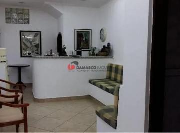 Casa · 350m² · 2 Vagas · Sobrado em Barcelona