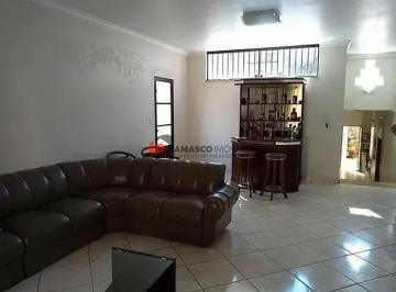 Casa · 400m² · 3 Quartos · 6 Vagas · Casa em Santa Paula