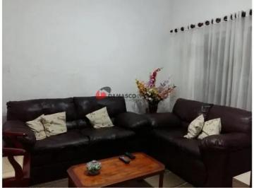 Casa · 111m² · 2 Quartos · 2 Vagas · Casa em São José