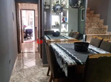 Casa · 112m² · 3 Quartos · 2 Vagas · Sobrado em Cidade São Jorge
