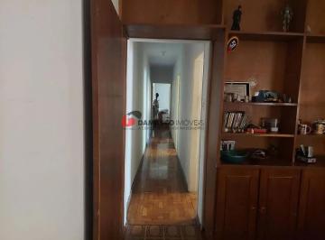 Casa · 218m² · 3 Vagas · Casa em Barcelona