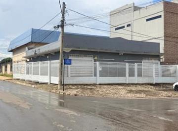 152778_678a5175-8c1e-4b45-b7dc-792fc4614851_lg.jpg · ADE Conjunto 8 - GALPAO COM 200 METROS PROXIMO A BR 060 E PROXIMO AO DIA DIA DE SAMAMBAIA DF