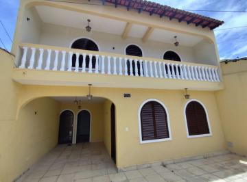 Casa de 5 quartos, Brasília · QE 28 GUARÁ II CASA SOBRADO 5 QUARTOS COM ARMÁRIOS VARANDA