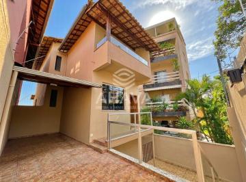 Casa · 418m² · 4 Quartos · 2 Vagas · Casa com 4 Quartos à Venda, 418m², Heliópolis, próximo à Avenida Cristiano Machado.