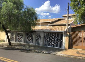 Casa · 250m² · 3 Quartos · 4 Vagas · Casa com 3 quartos à venda em Vila Boa Vista - SP