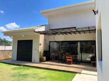 Casa · 295m² · 3 Quartos · 2 Vagas · Condomínio com 3 quartos à venda em Santa cândida - SP