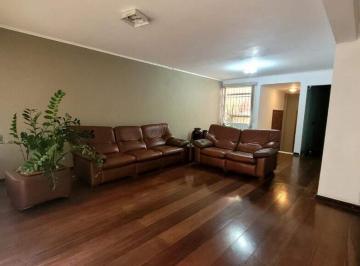 Casa · 296m² · 2 Quartos · 6 Vagas · Sobrado Residencial com 2 Dormitórios (1 Suíte) em Vila Valparaíso, Santo André – Financia