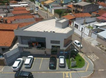 Fachada · SOBRADO COMERCIAL COM 9 SALAS E 7 VAGAS EM FRENTE AO LOZANDES Sala comercial com null Quarto(s) por 
