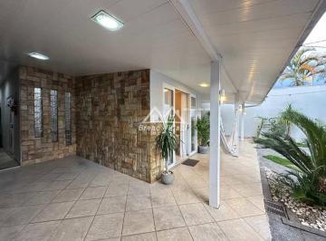 Casa · 230m² · 3 Quartos · 5 Vagas · Raridade no bairro Ingá - Betim