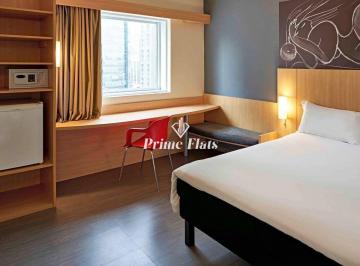 Apartamento · 18m² · 1 Quarto · 1 Vaga · Flat disponível para venda no Ibis Rio de Janeiro, com 18m², 1 dormitório e 1 vaga