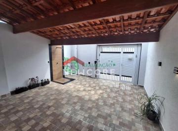 Casa · 75m² · 2 Quartos · 2 Vagas · Casa em Avenida Jussara - Jussara - Mongaguá/SP