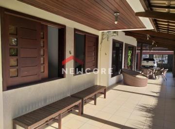 Casa · 234m² · 4 Quartos · 2 Vagas · Casa em 1500 - Centro - Madre de Deus/BA