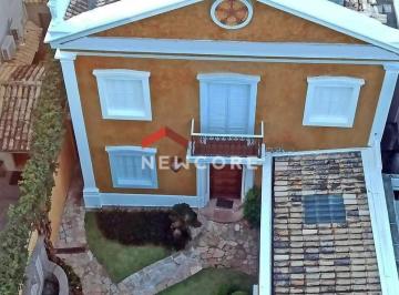 Casa · 300m² · 3 Quartos · 4 Vagas · Sobrado em  Rua Bucareste - Jardim Europa - São Paulo/SP