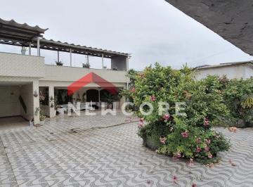 Casa · 136m² · 3 Quartos · 3 Vagas · Casa em Rua Florianópolis - Trindade - São Gonçalo/RJ