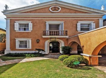 Casa · 300m² · 3 Quartos · 2 Vagas · Amplo Sobrado no Jardim Europa ? 300 metros de área construída de Conforto e Versatilidade