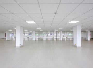 Comercial · 1200m² · Seu próximo endereço pode ser maior que seu CNPJ.