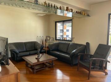 Apartamento · 230m² · 3 Quartos · 4 Vagas · Cobertura de Alto Padrão na Vila Sônia com 230m², 3 Quartos, 2 Suítes e Área Gourmet
