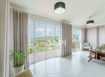 3efba082a43f41b2fb90ca86e0e023c0a848046f · Casa à venda no Condomínio Serra dos Cristais - 215m² - 3 quartos - R$1.270.000