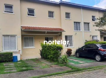 341b9bf39873dad69574fb33acc63b9dc85edb31 · Casa na região da Granja Viana com 2 suítes e 2 vagas amplas + quintal aberto R$ 430.000,00