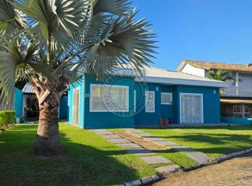 Casa · 120m² · 3 Quartos · 2 Vagas · O seu refúgio particular em Maricá está aqui