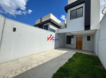Casa · 205m² · 3 Quartos · 3 Vagas · Casa geminada com três quartos, suíte e três vagas à venda no bairro Santa Amélia - Belo Horizonte/M