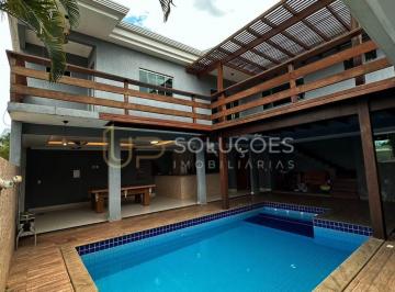 Casa · 280m² · 3 Quartos · 2 Vagas · Casa 3 Quartos (2 Suítes), Cozinha Planejada, Escritório | Condomínio Fraternidade