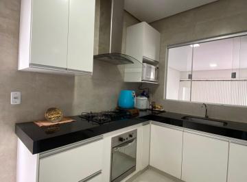 Casa · 62m² · 2 Quartos · 2 Vagas · Casa para Venda em Montes Claros, Ibituruna, 2 dormitórios, 1 suíte, 2 banheiros, 2 vagas
