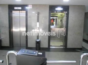 62c1443a-689b-45d8-9551-0d18aa15882a.webp · Sala Centro