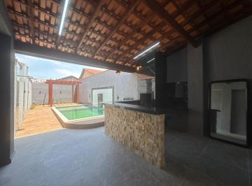 670a82ec996874b71e5cb27e52aef0bbee29db24 · Casa com piscina e área gourmet a venda em Aviação, Praia Grande