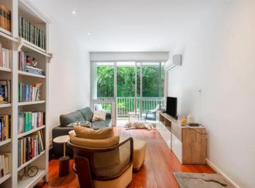 Apartamento · 104m² · 2 Quartos · 1 Vaga · 
                                Lagoa | Apartamento 2 quartos, sendo 1 suite
                      