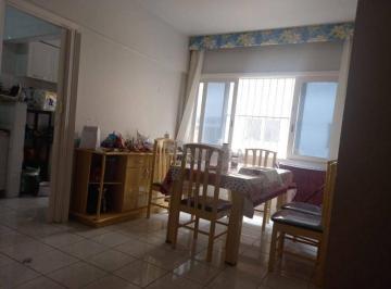 68418c3e5db26ea3322bf196aa74d3ab2b6f8257 · Apartamento com 2 quartos, 1 vaga à venda, 70 m² por R$ 320.000 - Jardim Três Marias - Guarujá/SP