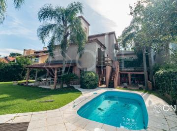 Casa · 550m² · 4 Quartos · Casa à venda - em Cavalhada