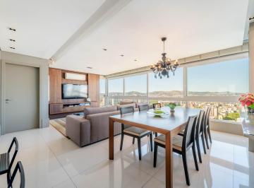 Apartamento · 188m² · 3 Quartos · Apartamento à venda - em Petrópolis