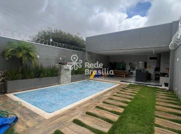 Casa · 135m² · 3 Quartos · 2 Vagas · QS 05 | Casa 3 Quartos sendo 1 Suíte com 2 Vagas de Garagem Cobertas - Samambaia