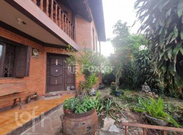 3e70f4a1 · Casa, 4 dormitórios, 265 m², em Feitoria