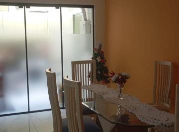 Casa de 3 quartos, Curitiba · Sobrado Triplex em condominio fechado com 3 quartos 3 banheiros e 2 vagas de garagem mobiliado