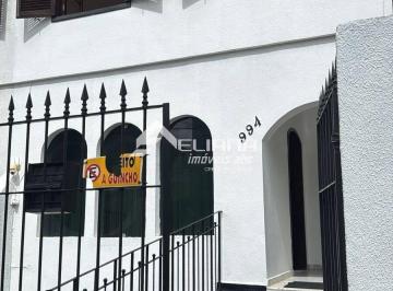 Casa · 252m² · 4 Quartos · 5 Vagas · Sobrado de Locação na Augusto de Toledo