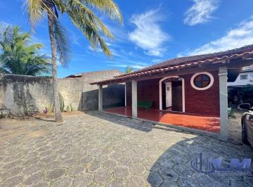 Foto 01 · Oportunidade Casa à Venda em Guarapari-ES: Casa Linear a 200m da Praia de Santa Mônica com 4 Quartos