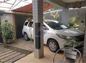 Casa · 218m² · 4 Quartos · 2 Vagas · Casa com 4 Quartos em Casa Forte – 7 Minutos da Praça e Próxima ao Shopping Plaza