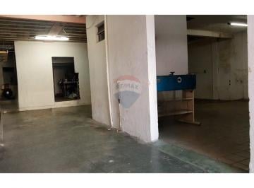 Comercial · 343m² · 10 Quartos · Casa Comercial de 343m² em Casa Amarela – Localização Premium na Av. Eurico Chaves
