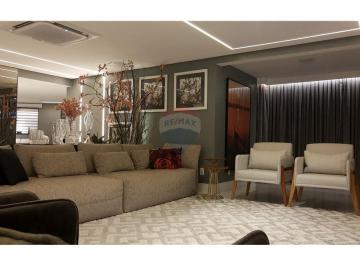 Apartamento · 310m² · 4 Quartos · 3 Vagas · Apartamento de Luxo com 310m², 4 Quartos (3 Suítes) no Parnamirim – Porteira Fechada e 1 por Andar