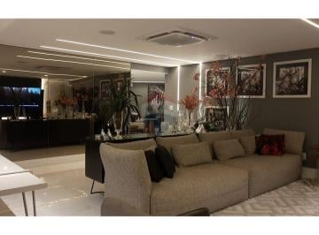 Apartamento · 310m² · 4 Quartos · 3 Vagas · Apartamento de Luxo com 310m², 4 Quartos (3 Suítes) no Parnamirim – Porteira Fechada e 1 por Andar